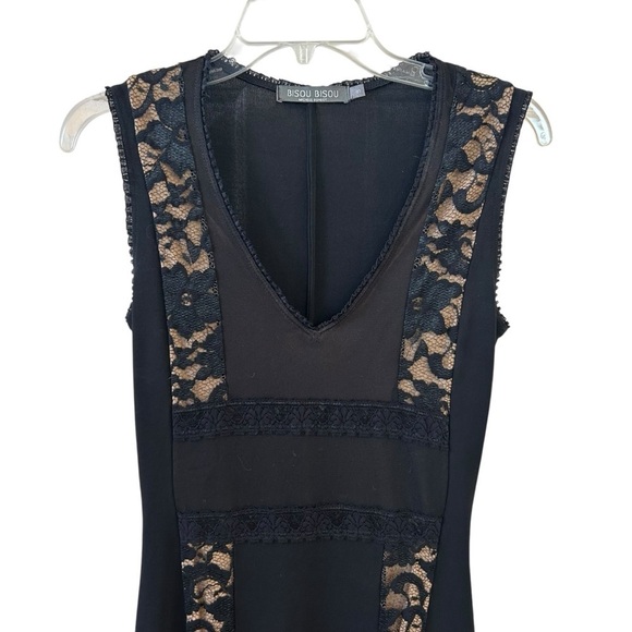 Elegant Black Lace Dress SMALL - Picture 6 of 10